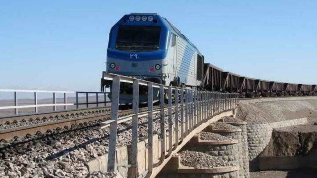 مدل جدید بار زنده برای پل‌های حامل سیستم حمل‌ونقل سبک ریلی (LRT)